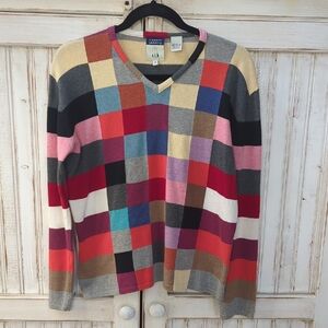 Color Block Geometric V-neck Sweater. Cousin Johnny Medium